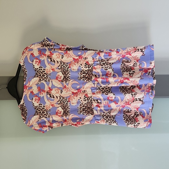 NWOT Venus size M multi colour animal print blouse with beads - Picture 2 of 5